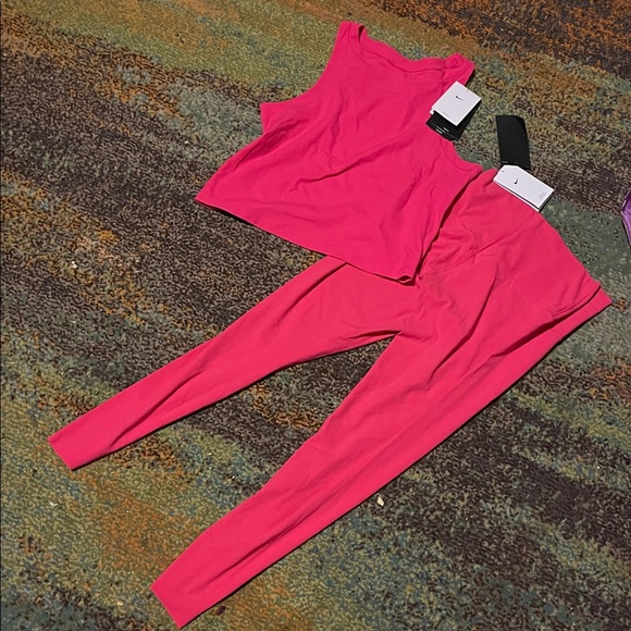 Nike Hot Pink Athletic Tank (med)and Pants(large)Set - Picture 1 of 5